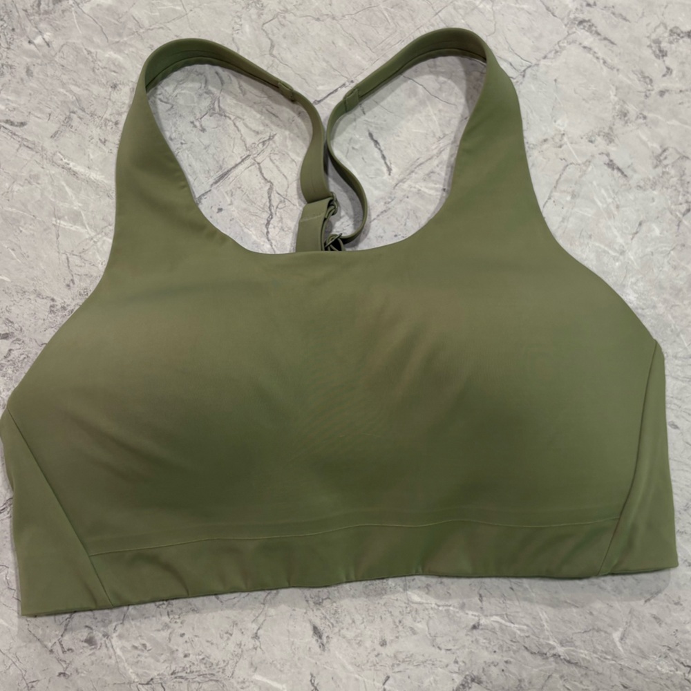 Athleta Sage Green Sports Bra, 34C